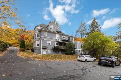 1283 Valley Road Montclair NJ 07043