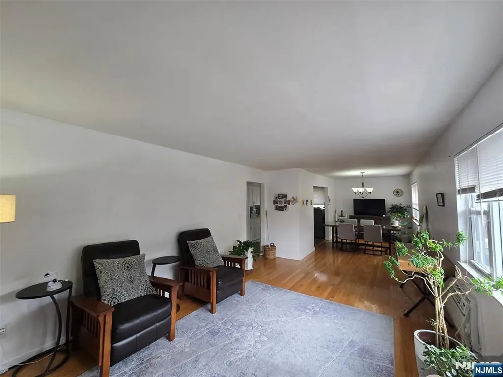 157 Morningside Lane Palisades Park NJ 07650