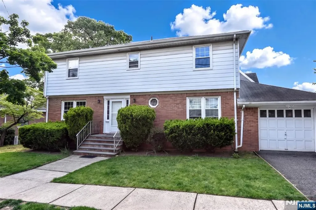 84 Burton Avenue Hasbrouck Heights NJ 07604