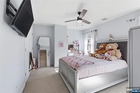 34 Tobyhanna Trail Hopatcong NJ 07843