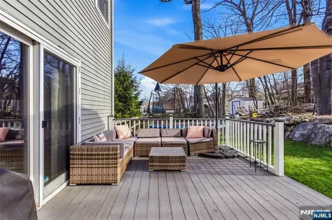34 Tobyhanna Trail Hopatcong NJ 07843