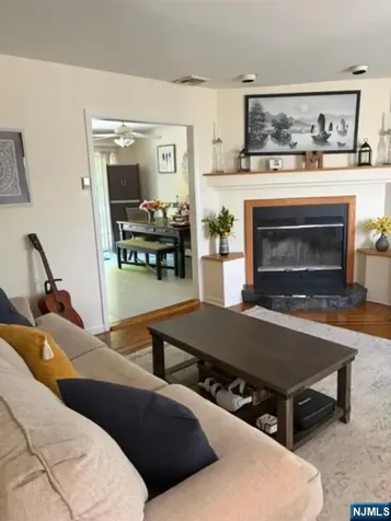606 Orangeburgh Road River Vale NJ 07675