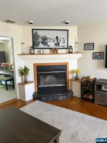 606 Orangeburgh Road River Vale NJ 07675