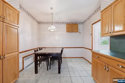 136 56th Street Bayonne NJ 07002