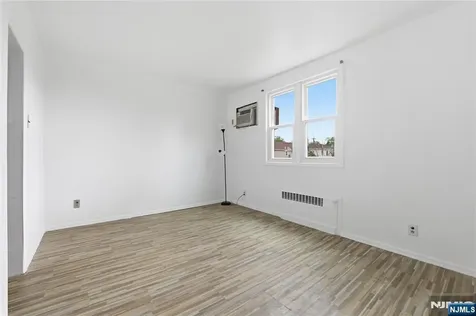 136 56th Street Bayonne NJ 07002