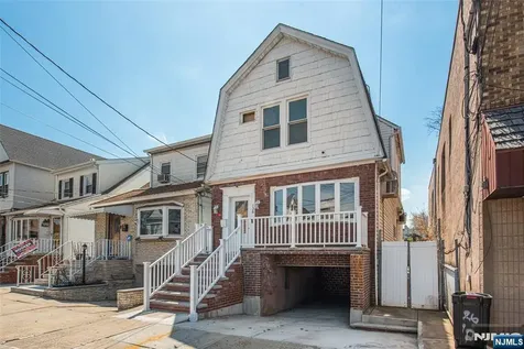 136 56th Street Bayonne NJ 07002