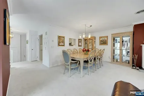 22 Hampton Court Twp Of Washington NJ 07676