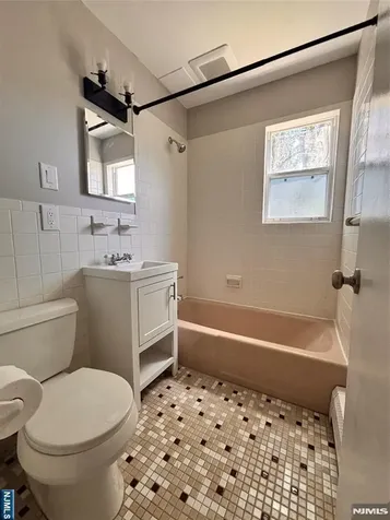 21 Wanamaker Avenue Waldwick NJ 07463