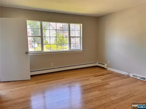 21 Wanamaker Avenue Waldwick NJ 07463