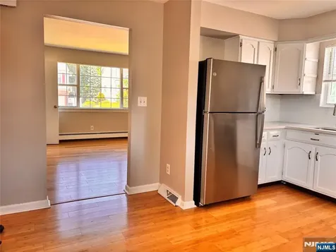 21 Wanamaker Avenue Waldwick NJ 07463
