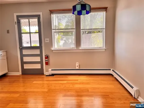 21 Wanamaker Avenue Waldwick NJ 07463