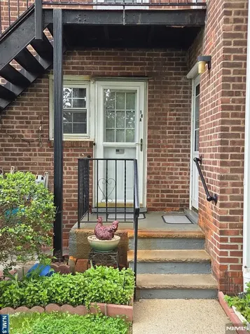 18A Elmwood Court Elmwood Park NJ 07407