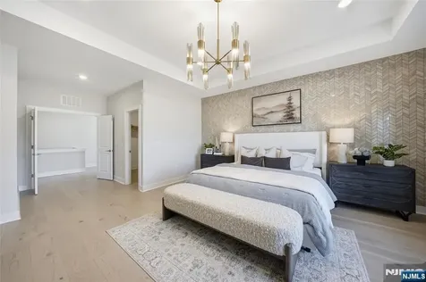 11 Pimlico Place Oakland NJ 07436