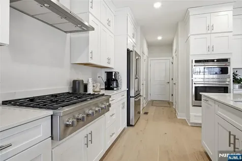 11 Pimlico Place Oakland NJ 07436