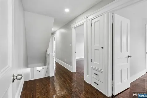 52 Central Avenue Dover Town NJ 07801