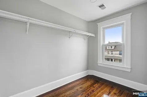 52 Central Avenue Dover Town NJ 07801