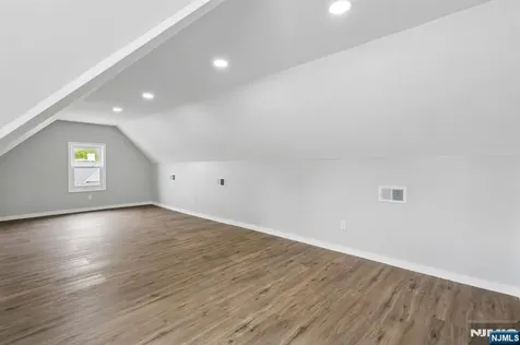 52 Central Avenue Dover Town NJ 07801