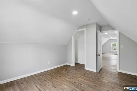 52 Central Avenue Dover Town NJ 07801