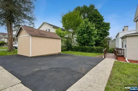 52 Central Avenue Dover Town NJ 07801