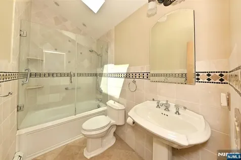 15 Carter Street Norwood NJ 07648