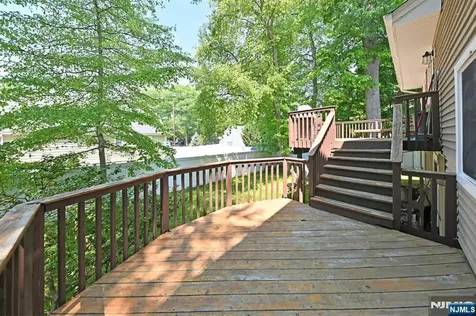 15 Carter Street Norwood NJ 07648