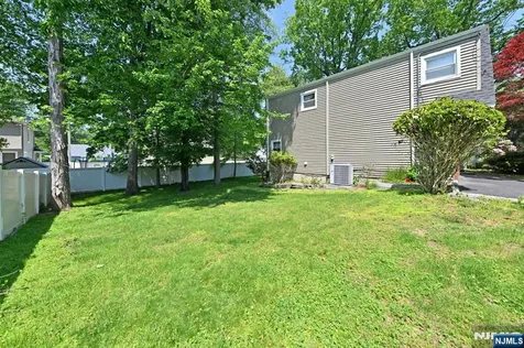 15 Carter Street Norwood NJ 07648