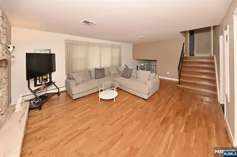 15 Carter Street Norwood NJ 07648