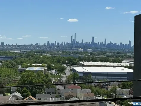 606 5th Street Carlstadt NJ 07072