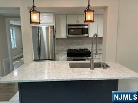 6 Standish Lane Kinnelon Borough NJ 07405