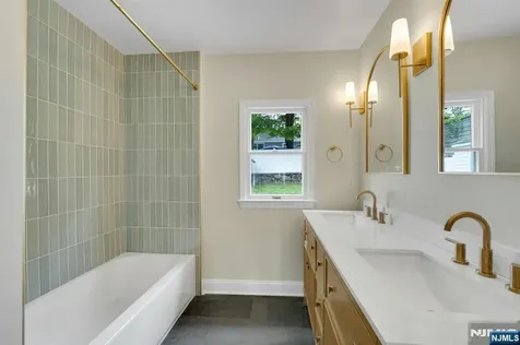 38 Lakeview Avenue Ringwood NJ 07456