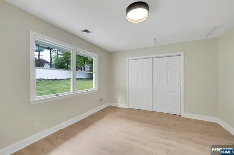 38 Lakeview Avenue Ringwood NJ 07456