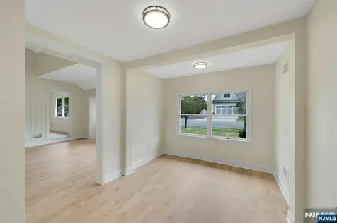 38 Lakeview Avenue Ringwood NJ 07456