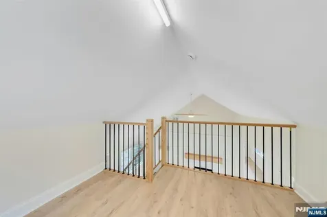 38 Lakeview Avenue Ringwood NJ 07456