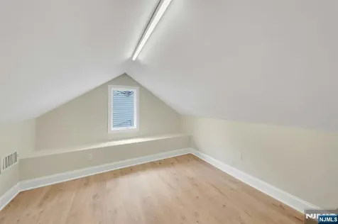 38 Lakeview Avenue Ringwood NJ 07456