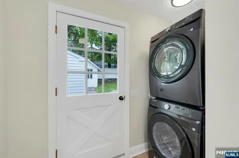 38 Lakeview Avenue Ringwood NJ 07456