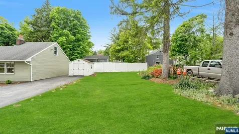 38 Lakeview Avenue Ringwood NJ 07456