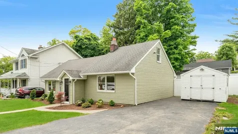 38 Lakeview Avenue Ringwood NJ 07456