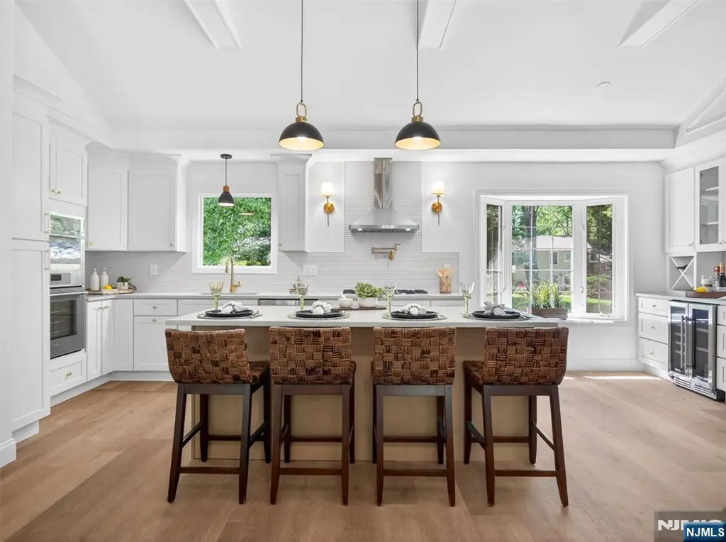 51 Bedford Place Ramsey NJ 07446
