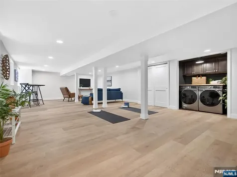 51 Bedford Place Ramsey NJ 07446