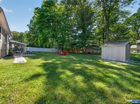 51 Bedford Place Ramsey NJ 07446