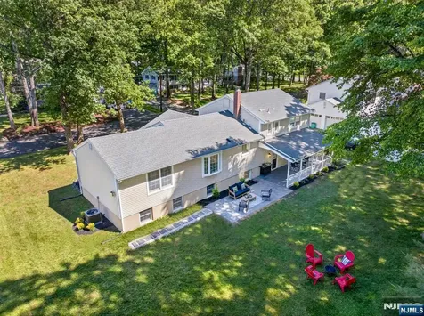 51 Bedford Place Ramsey NJ 07446