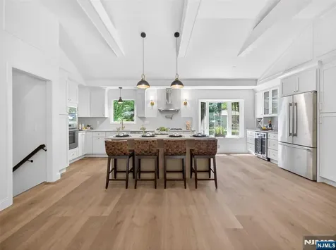 51 Bedford Place Ramsey NJ 07446