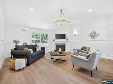 51 Bedford Place Ramsey NJ 07446