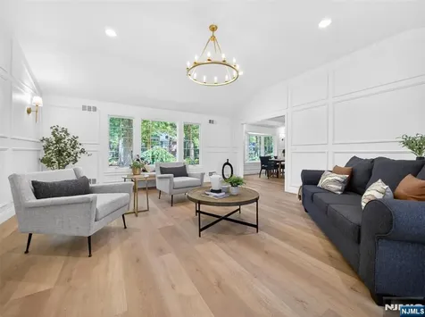 51 Bedford Place Ramsey NJ 07446