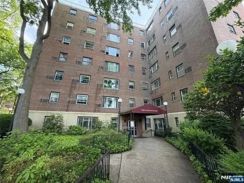 2345 Linwood Avenue Fort Lee NJ 07024