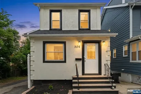 306-308 Smith Street Newark NJ 07106