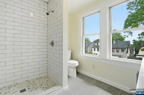306-308 Smith Street Newark NJ 07106
