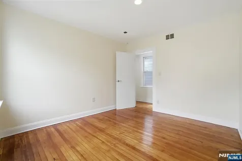 306-308 Smith Street Newark NJ 07106