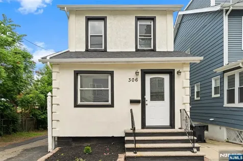 306-308 Smith Street Newark NJ 07106