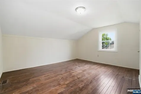 306-308 Smith Street Newark NJ 07106